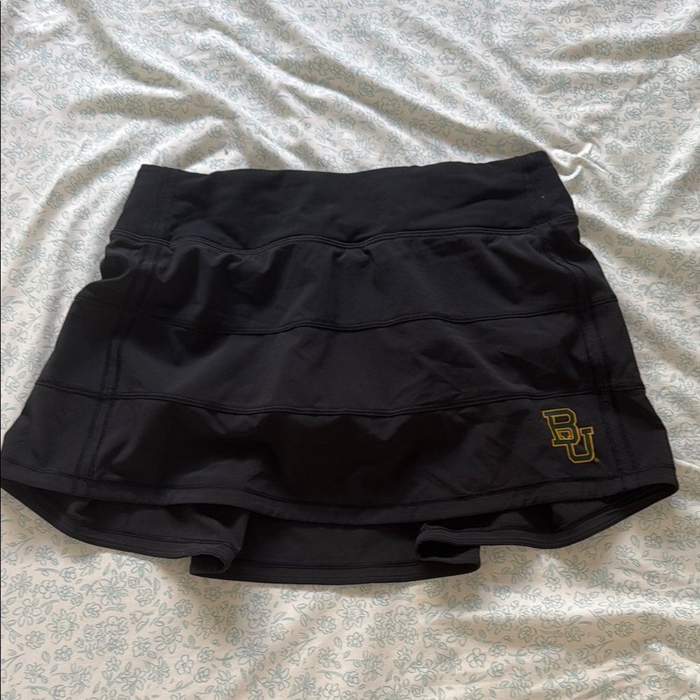LULULEMON Black BU logo skirt w/ pocket size 4